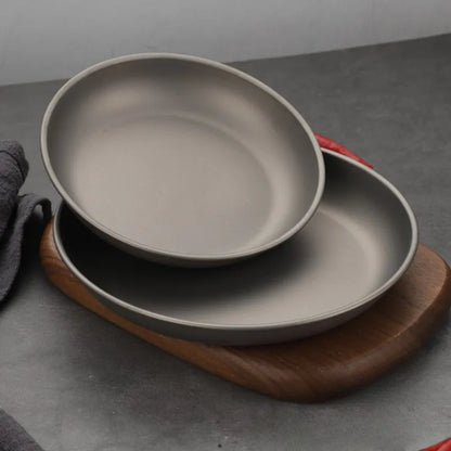 Pure Titanium Camping Plate – Lightweight, Antibacterial & Eco-Friendly Outdoor Tableware